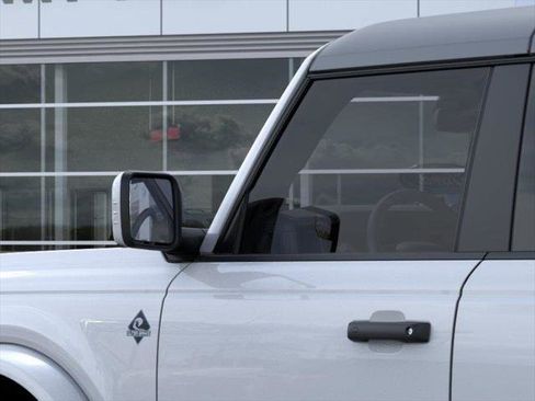 New 2026 Ford Bronco Outer Banks AWD/4WD image 22
