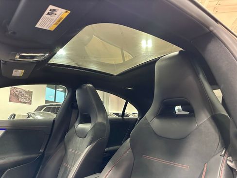 Used 2023 Mercedes-Benz CLA 250 image 31