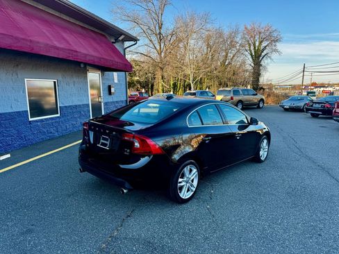 Used 2013 Volvo S60 T5 image 6