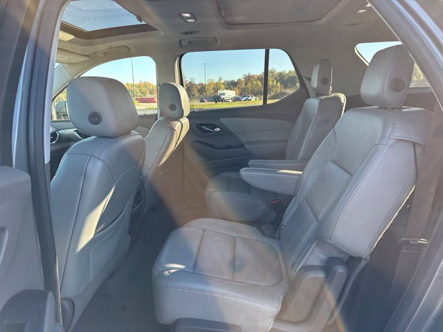 Used 2018 Chevrolet Traverse LT AWD/4WD image 7