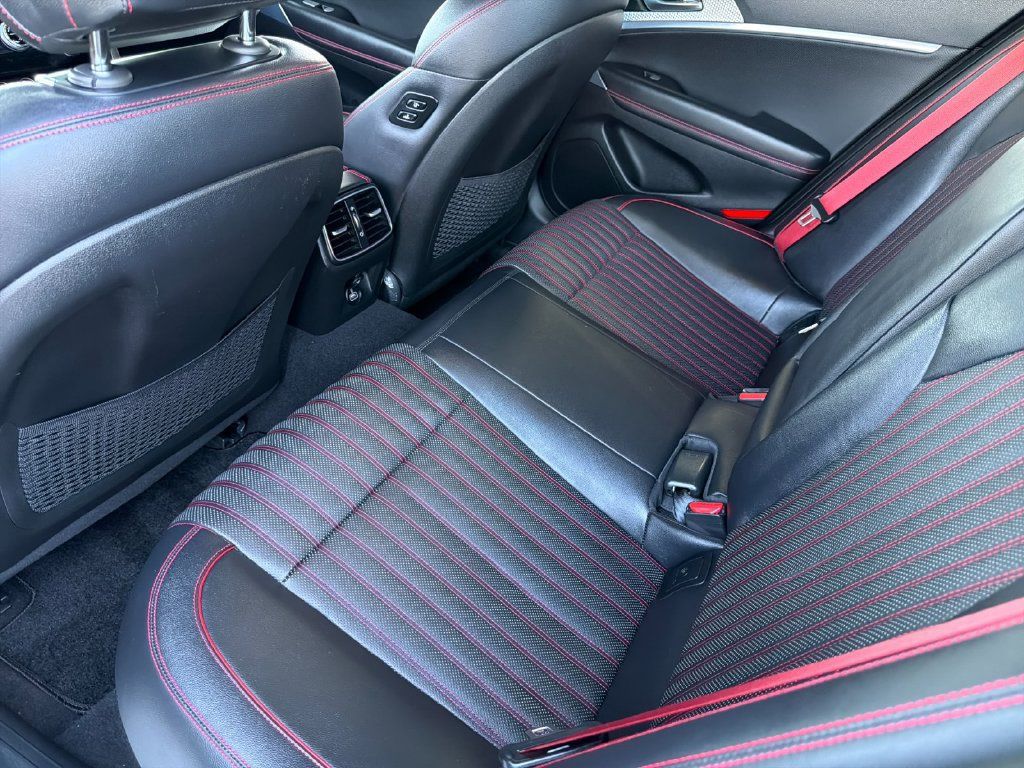 Used 2023 Genesis G70 2.0T w/ Sport Prestige Package AWD/4WD image 13