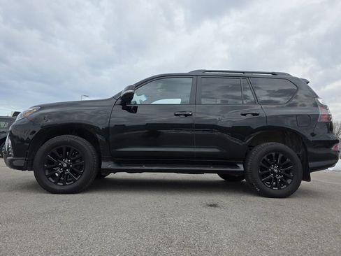 Used 2023 Lexus GX 460 image 9