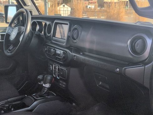 Used 2023 Jeep Wrangler Sport S image 22