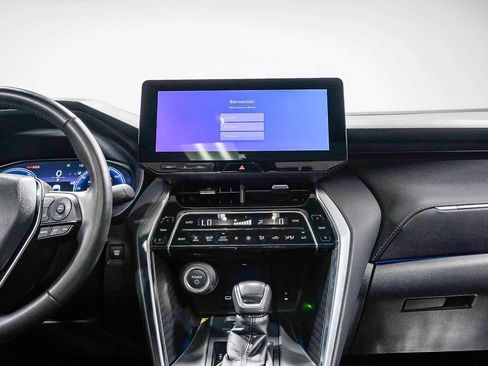 Certified 2024 Toyota Venza Limited AWD/4WD image 14