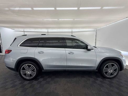 Used 2024 Mercedes-Benz GLS 450 4MATIC image 7