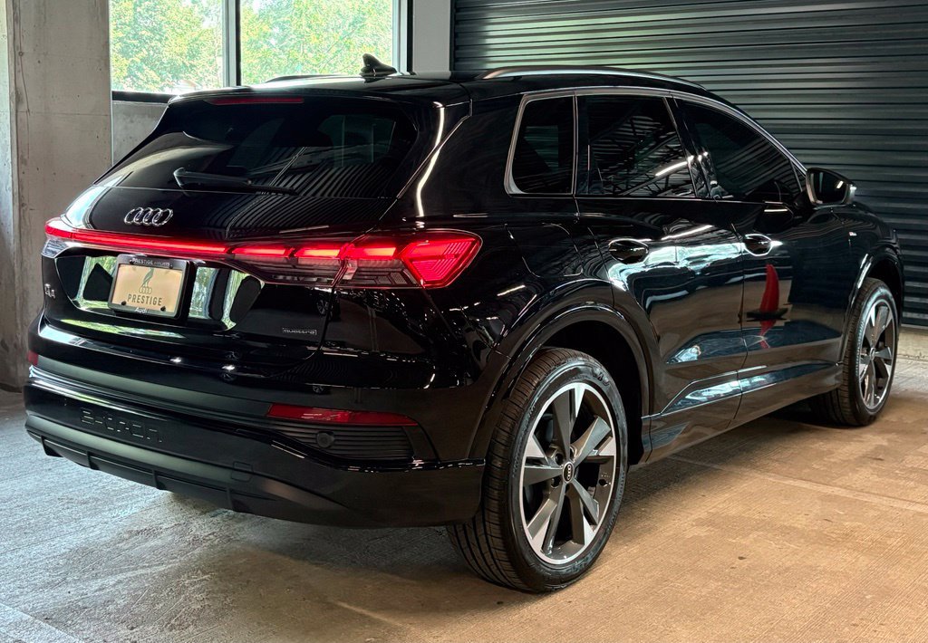 Used 2024 Audi Q4 e-tron Premium w/ Convenience Package AWD/4WD image 6