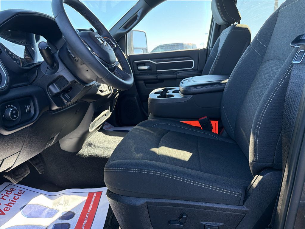 Certified 2025 RAM 2500 Big Horn AWD/4WD image 13