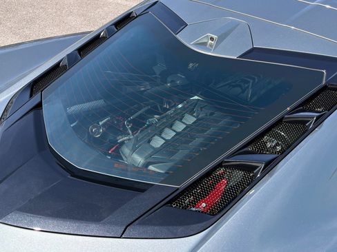 Used 2022 Chevrolet Corvette Stingray 2LT Z51 PERFORMANCE & w/ Z51 Performance Package image 36