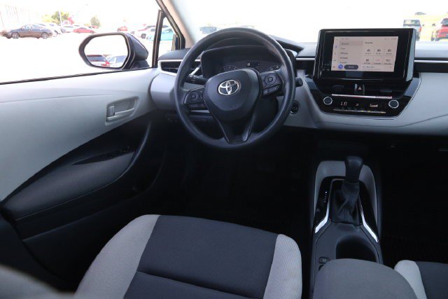 Used 2025 Toyota Corolla LE w/ Convenience Package FWD image 22
