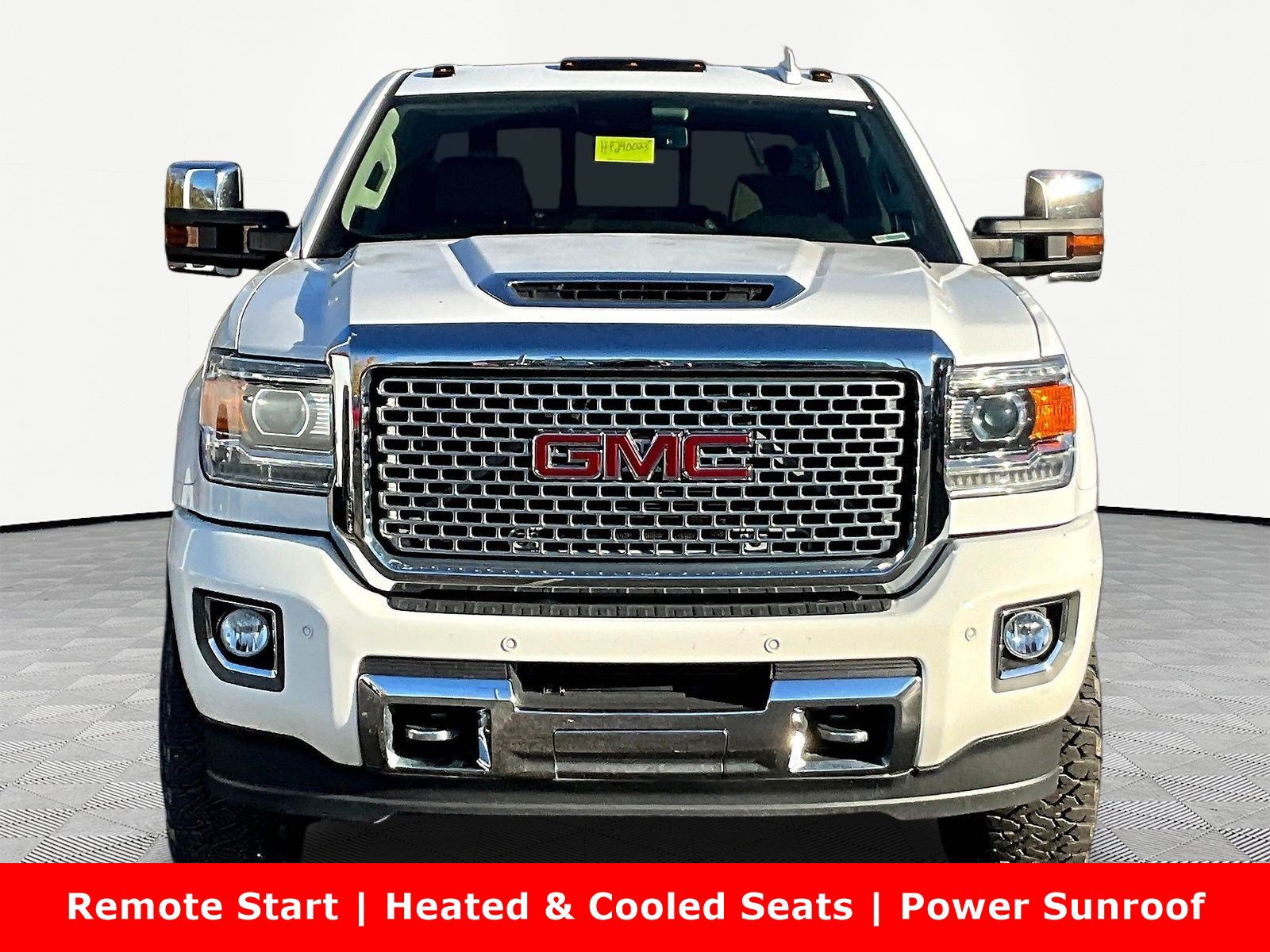 Used 2017 GMC Sierra 2500 Denali w/ Duramax Plus Package AWD/4WD image 2