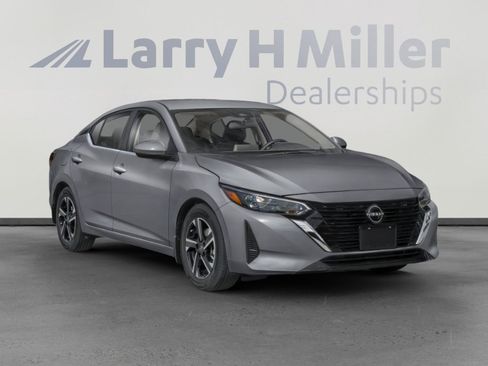 Used 2024 Nissan Sentra SV image 9