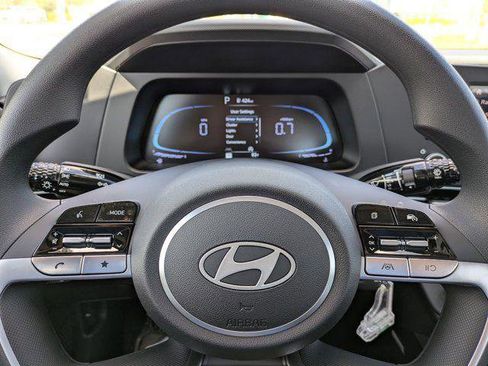 New 2026 Hyundai Elantra SE image 19