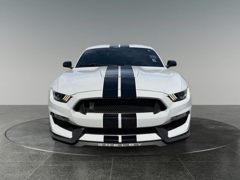 Used 2017 Ford Mustang Shelby GT350 RWD image 2