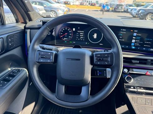 Used 2025 Hyundai Santa Fe Calligraphy image 14