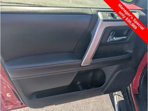 Used 2017 Toyota 4Runner SR5 image 15