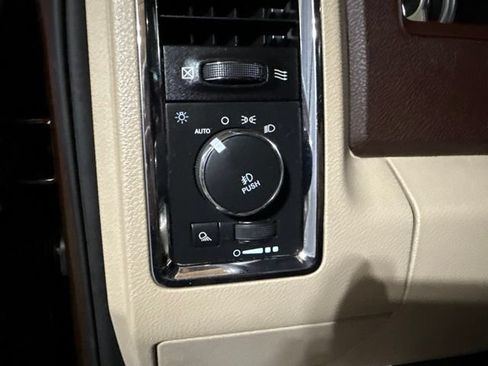 Used 2015 RAM 1500 Laramie Longhorn w/ Convenience Group AWD/4WD image 8