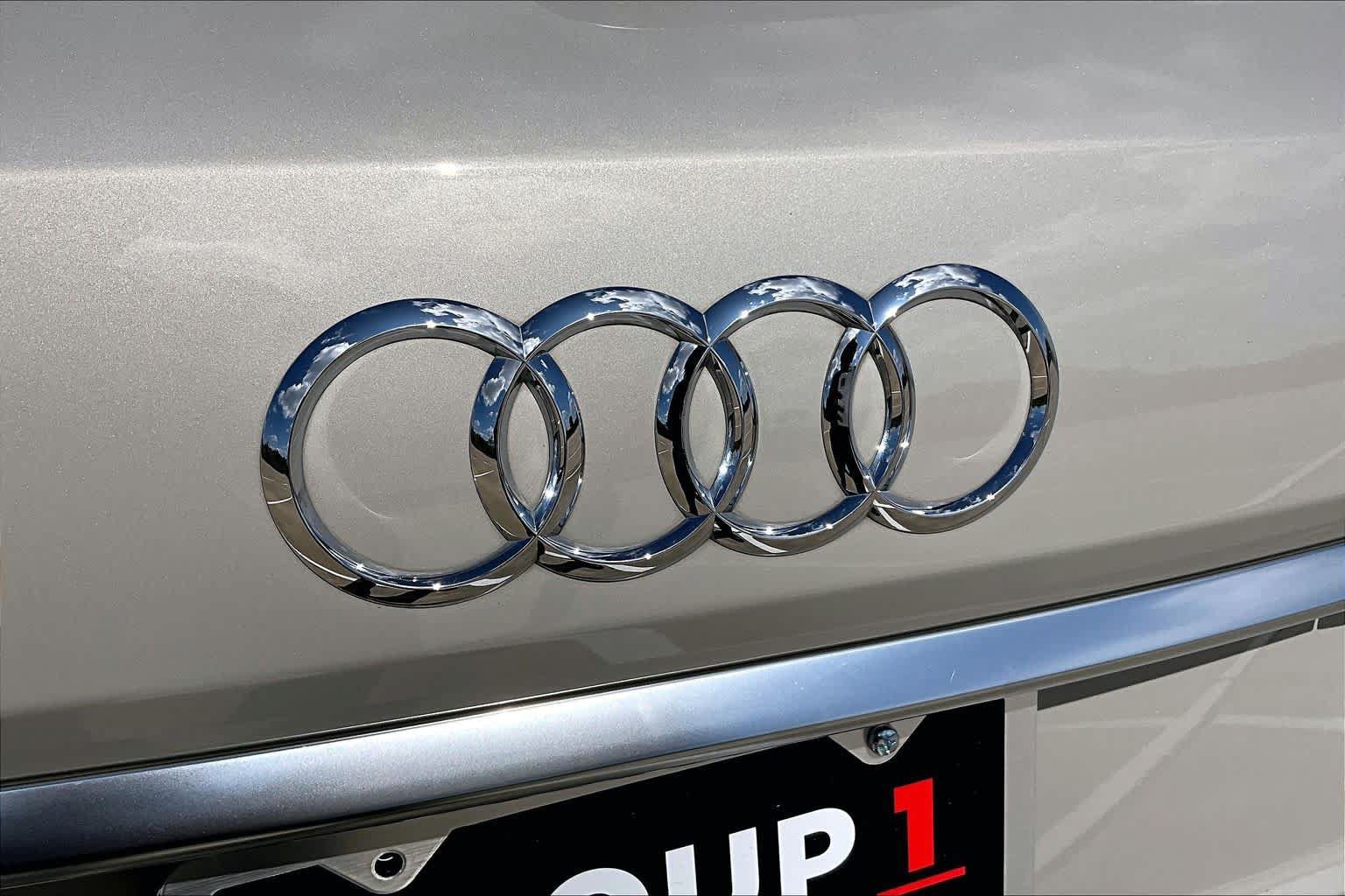 Used 2022 Audi Q7 3.0T Prestige AWD/4WD image 10