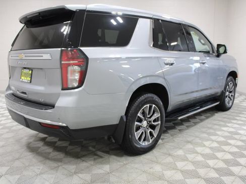 Used 2024 Chevrolet Tahoe LT w/ Luxury Package AWD/4WD image 11