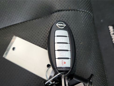 Used 2023 Nissan Murano SL w/ SL Moonroof Package AWD/4WD image 23