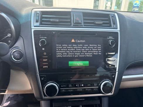 Used 2019 Subaru Outback 3.6R Limited AWD/4WD image 9