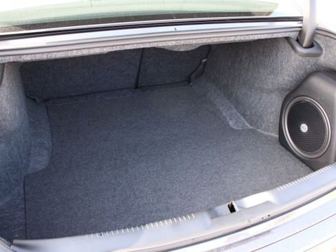 Used 2023 Chrysler 300 S w/ Comfort Group RWD image 42