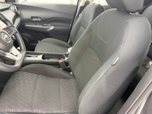 Used 2023 Nissan Kicks SV FWD image 26
