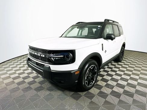 Used 2025 Ford Bronco Sport Outer Banks w/ Outer Banks Tech Package+ AWD/4WD image 6