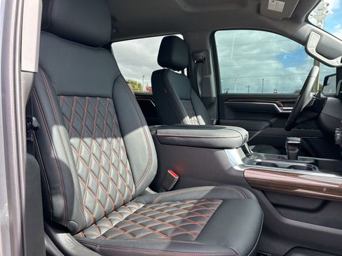 Used 2025 Chevrolet Silverado 1500 LT Trail Boss image 73