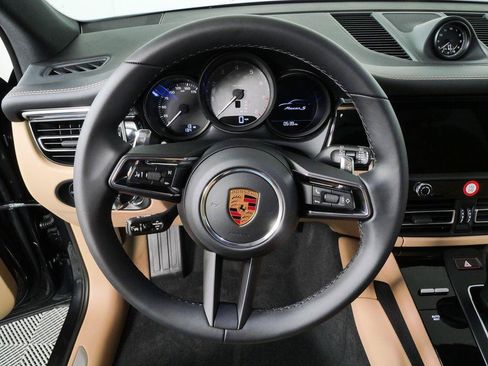 New 2026 Porsche Macan S AWD/4WD image 9