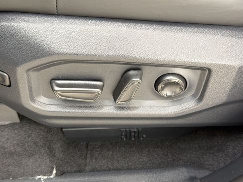 Used 2026 Toyota Sequoia Platinum AWD/4WD image 14