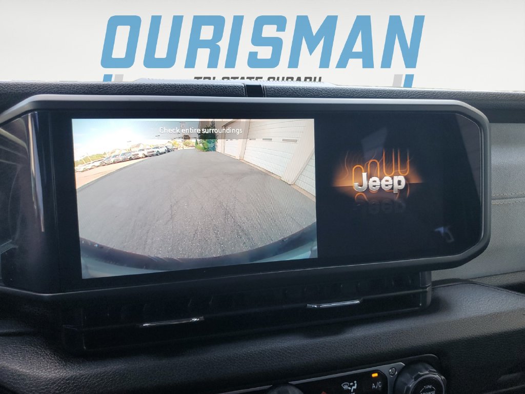 Used 2024 Jeep Wrangler Unlimited Sport AWD/4WD image 19
