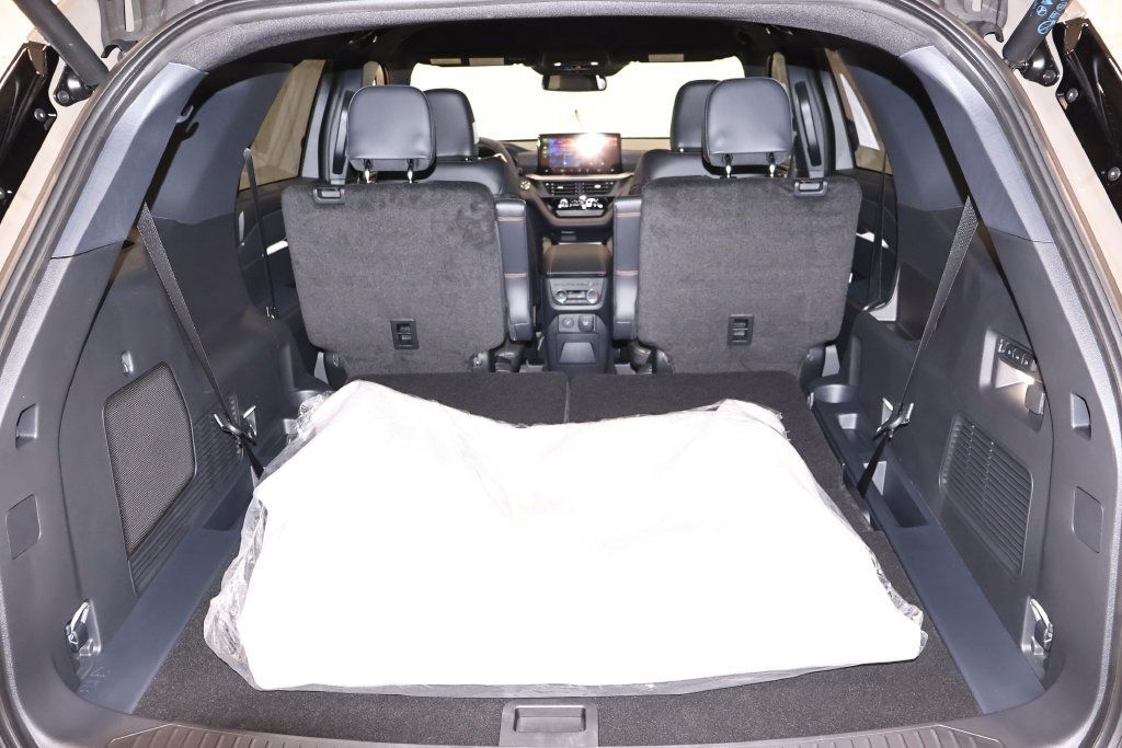 New 2027 Ford Explorer Tremor AWD/4WD image 37