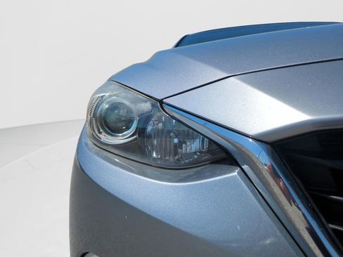 Used 2014 MAZDA MAZDA3 i Touring image 9