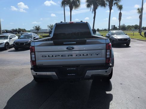 Used 2021 Ford F350 Lariat AWD/4WD image 5