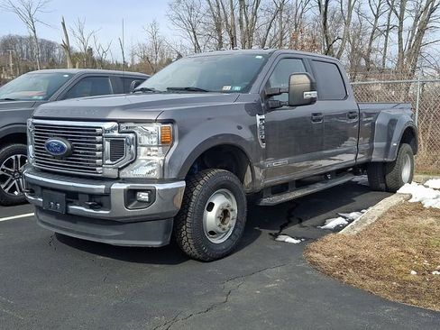 Certified 2021 Ford F350 XLT w/ XLT Value Package image 6