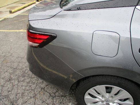 Used 2024 Nissan Sentra S FWD image 20