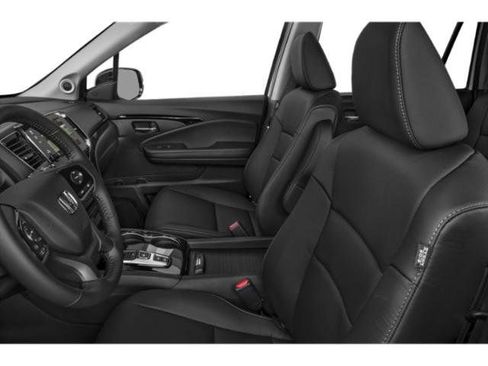Used 2022 Honda Pilot Touring image 9