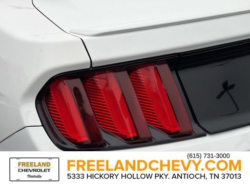 Used 2016 Ford Mustang Premium image 12