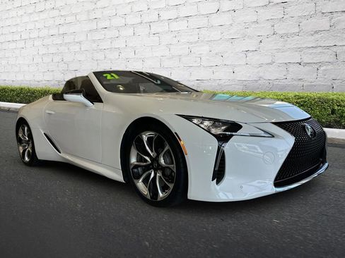 Used 2021 Lexus LC 500 Convertible RWD image 2