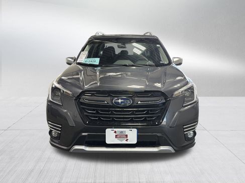 Used 2024 Subaru Forester Touring w/ Pop Package 2 image 2