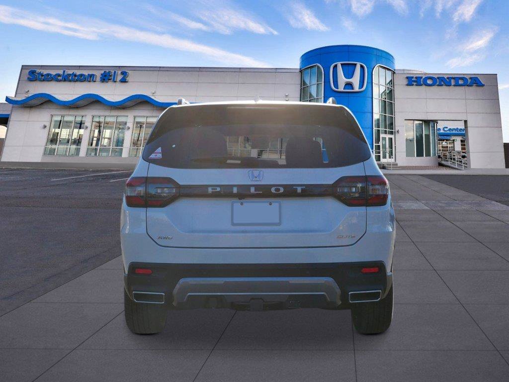 New 2026 Honda Pilot Elite image 4
