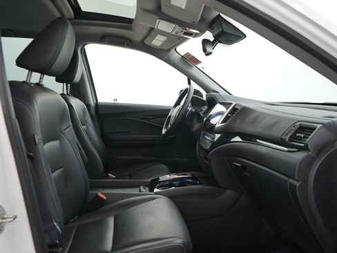 Used 2020 Honda Ridgeline RTL-E image 13