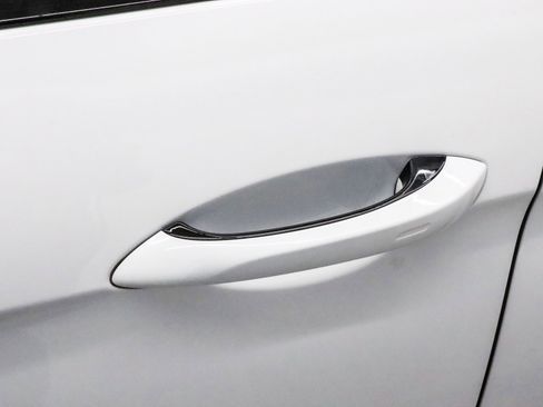 Used 2023 Porsche Panamera 4 Platinum Edition image 59