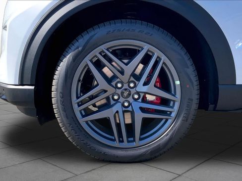 New 2026 Ford Explorer ST-Line w/ ST-Line Street Pack RWD image 12