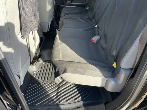 Used 2017 GMC Sierra 2500 SLE w/ SLE Preferred Package image 27