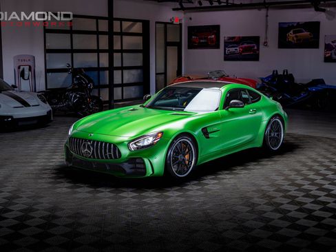 Used 2018 Mercedes-Benz AMG GT R image 70