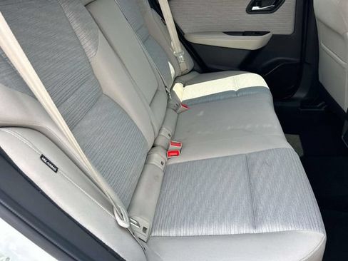 Used 2022 Nissan Rogue SV AWD/4WD image 20