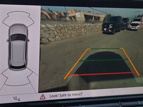 Used 2024 Volkswagen Atlas Cross Sport SEL R-Line image 28