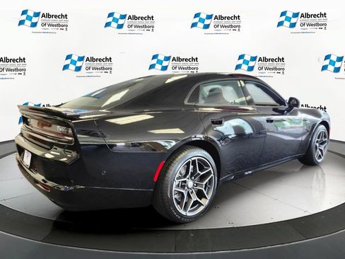 New 2026 Dodge Charger R/T AWD/4WD image 3