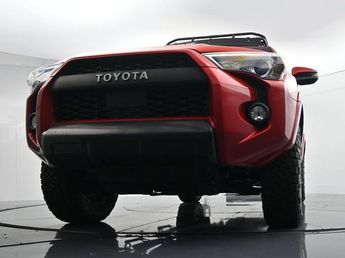 Used 2023 Toyota 4Runner TRD Off-Road Premium w/ Moonroof Package AWD/4WD image 33
